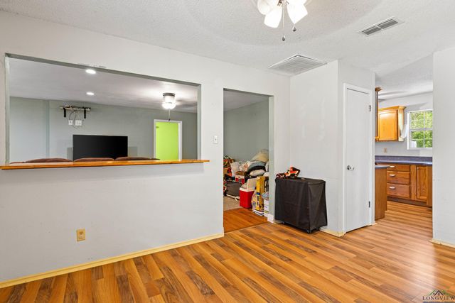 309 N Old State Highway 135, Gladewater, TX 75647