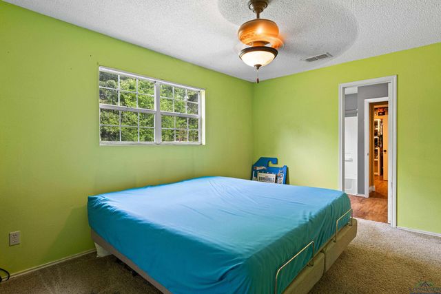 309 N Old State Highway 135, Gladewater, TX 75647