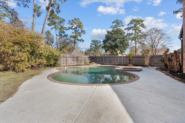 6702 Robinwick Court, Spring, TX 77379