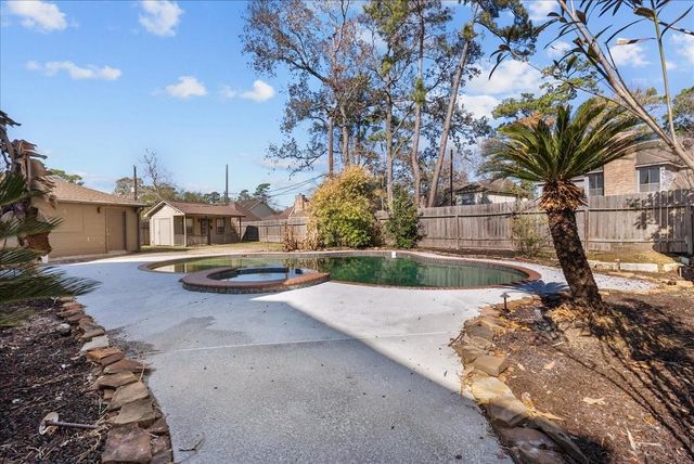 6702 Robinwick Court, Spring, TX 77379