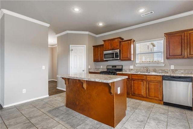 413 Driftwood Street, Lowell, AR 72745