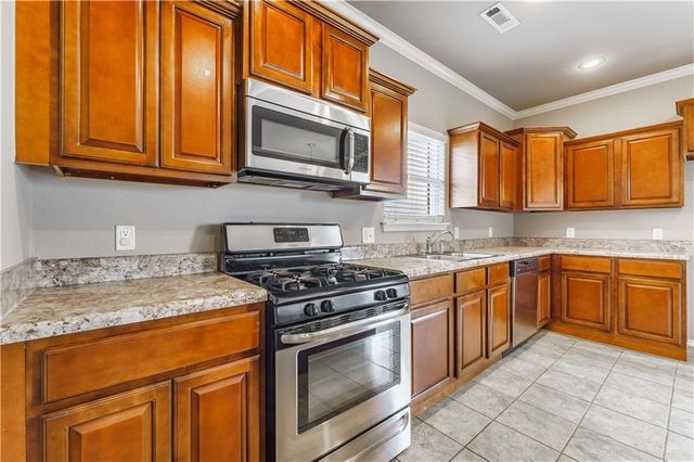 413 Driftwood Street, Lowell, AR 72745