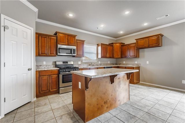 413 Driftwood Street, Lowell, AR 72745