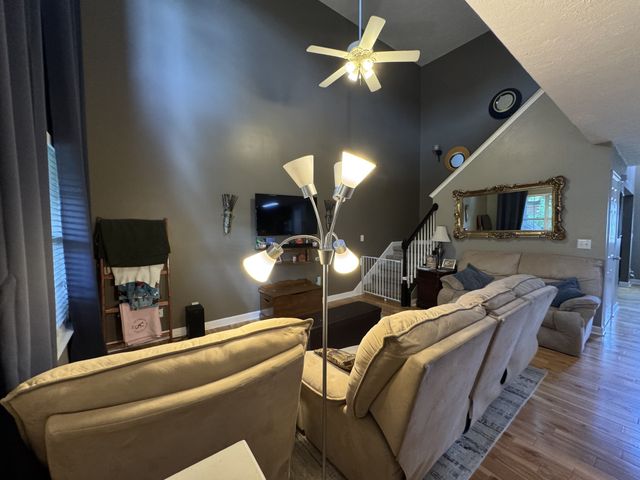 3010 Timber Lake Dr, Mount Juliet, TN 37122