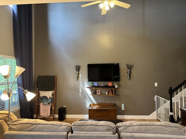 3010 Timber Lake Dr, Mount Juliet, TN 37122
