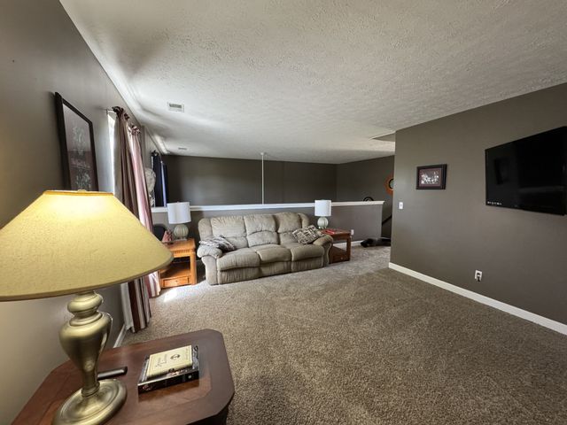 3010 Timber Lake Dr, Mount Juliet, TN 37122