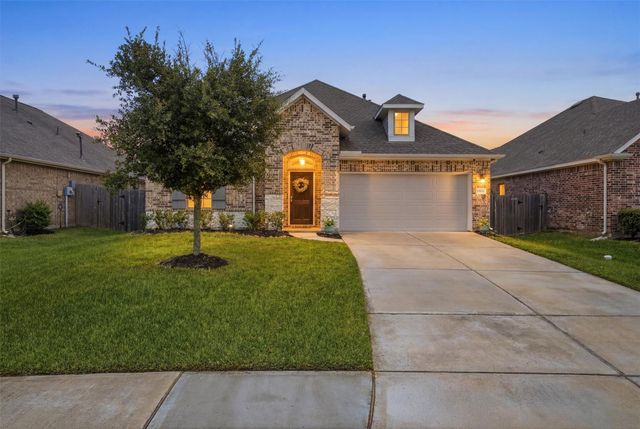 19036 Pinewood Grove Trail, New Caney, TX 77357