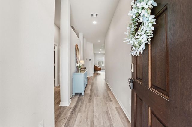 19036 Pinewood Grove Trail, New Caney, TX 77357