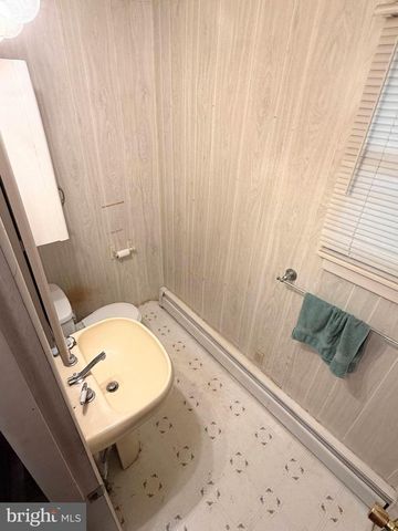 34 W HANOVER ST, Gettysburg, PA 17325