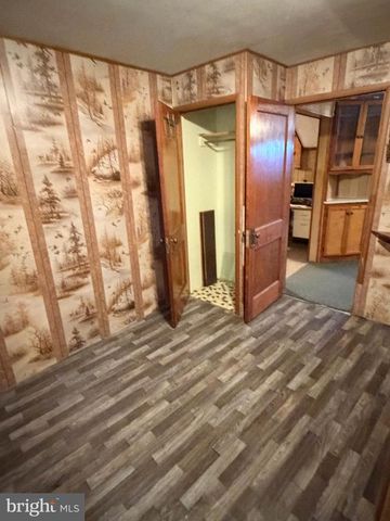 34 W HANOVER ST, Gettysburg, PA 17325