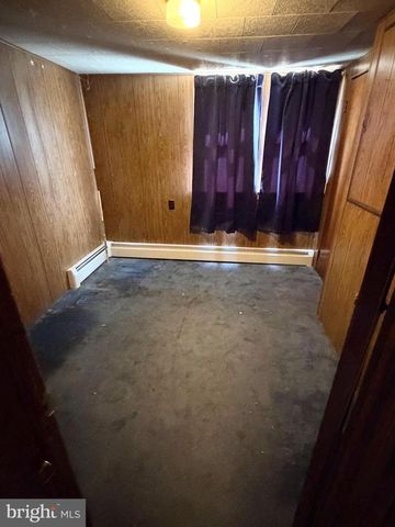 34 W HANOVER ST, Gettysburg, PA 17325