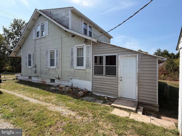 34 W HANOVER ST, Gettysburg, PA 17325