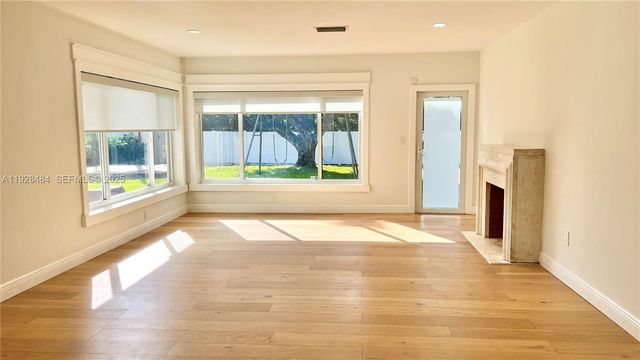 2 NE 108th St -, Miami Shores, FL 33161