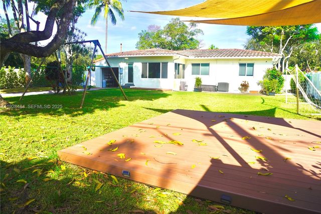 2 NE 108th St -, Miami Shores, FL 33161