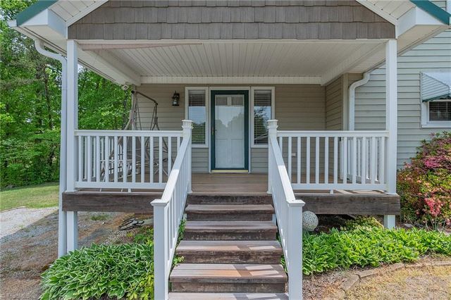 4717 Kernersville Road, Kernersville, NC 27284