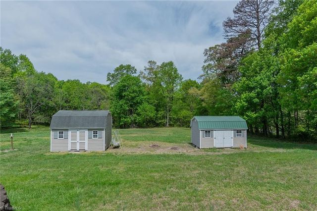 4717 Kernersville Road, Kernersville, NC 27284