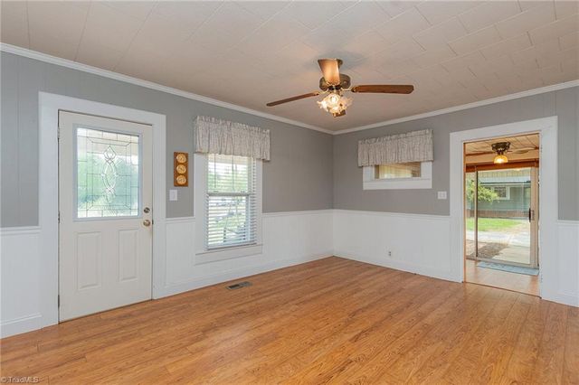 4717 Kernersville Road, Kernersville, NC 27284