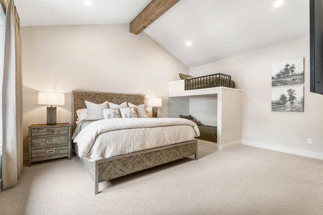 17731 Everwild Circle 456, Bend, OR 97707