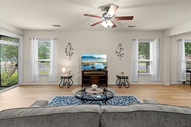 109 Providence ST, Georgetown, TX 78633