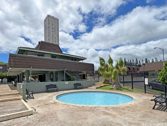 98-291 Ualo Street U4, Aiea, HI 96701