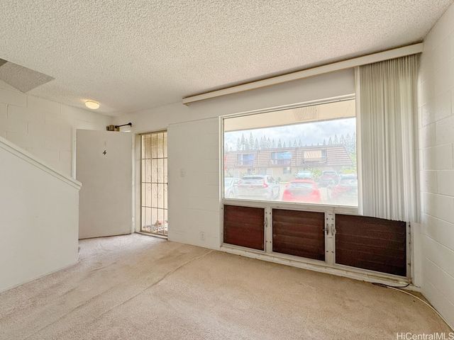 98-291 Ualo Street U4, Aiea, HI 96701