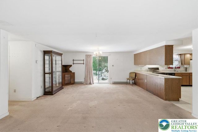 183 Dogwood Lane, Polk Twp, PA 18058