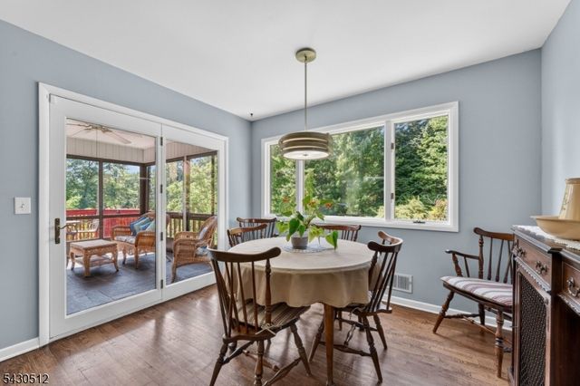 33 Murray Dr, Hillsborough Twp., NJ 08844