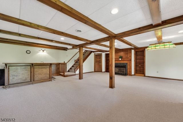 33 Murray Dr, Hillsborough Twp., NJ 08844