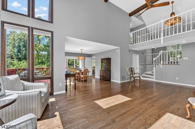 33 Murray Dr, Hillsborough Twp., NJ 08844