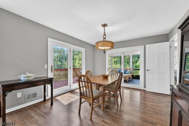 33 Murray Dr, Hillsborough Twp., NJ 08844