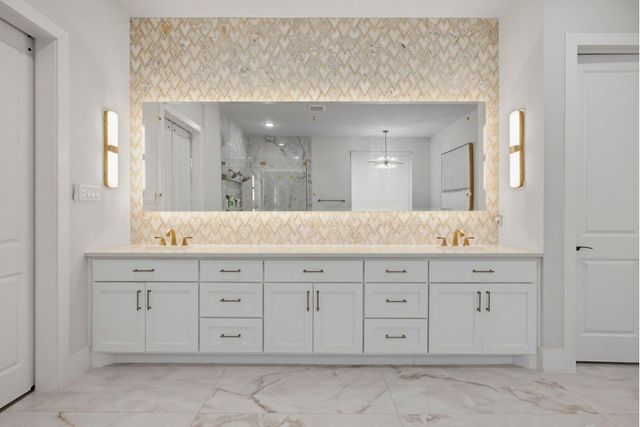 11516 Lago Bella Drive, Richmond, TX 77406