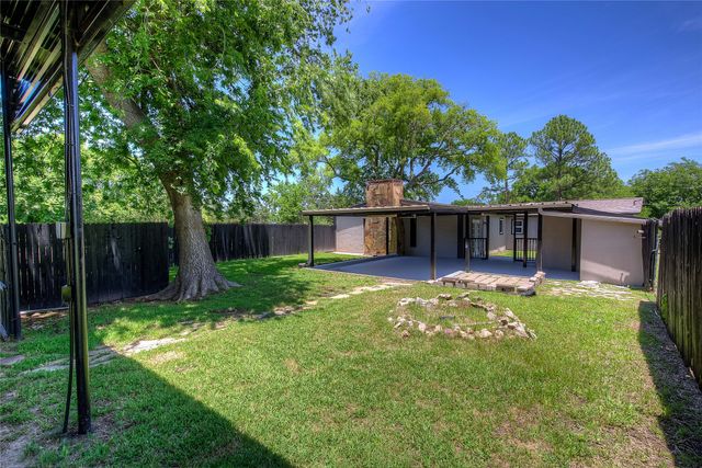 552 Oak Leaf Trail, East Tawakoni, TX 75472
