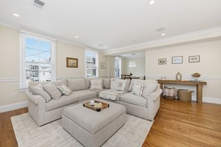21 Salem St 2, Boston, MA 02129