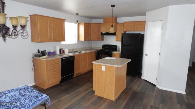 37709 N 17th Place, Phoenix, AZ 85086