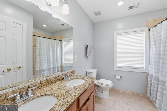 2914 POPKINS LN, Alexandria, VA 22306