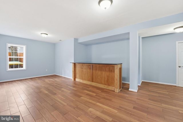 2914 POPKINS LN, Alexandria, VA 22306