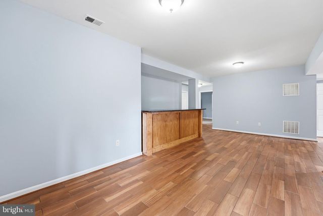 2914 POPKINS LN, Alexandria, VA 22306