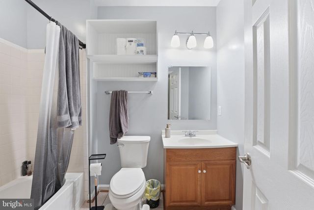 2914 POPKINS LN, Alexandria, VA 22306