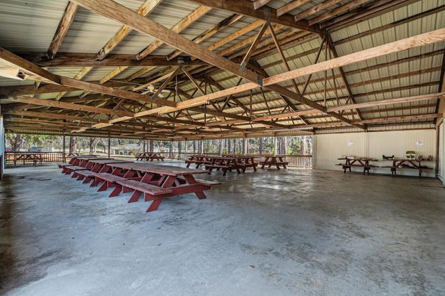 171 Cherry Tree, Livingston, TX 77351