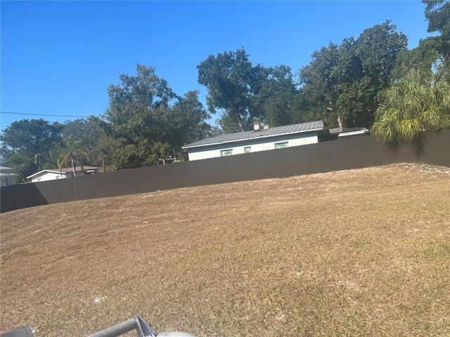 4706 BARRETT COURT, Tampa, FL 33617