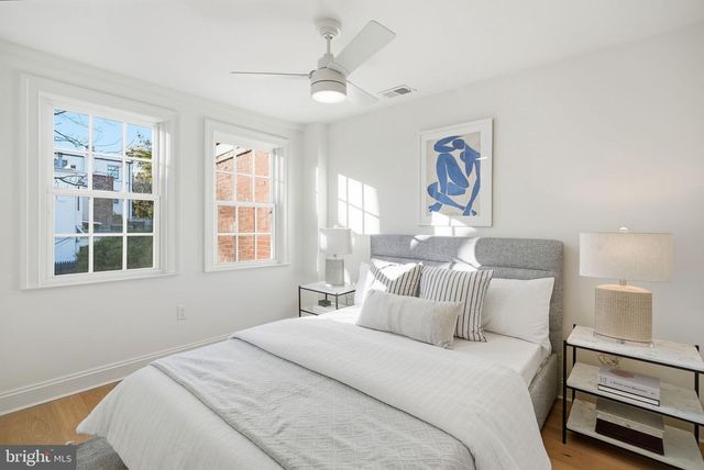 1608 33RD ST NW, Washington, DC 20007