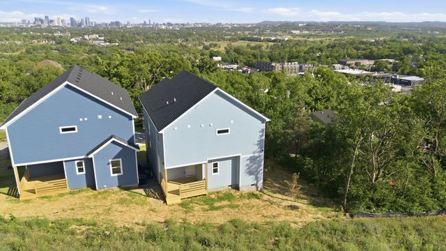 2109C W Summitt Ave, Nashville, TN 37218
