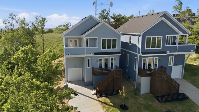 2109C W Summitt Ave, Nashville, TN 37218