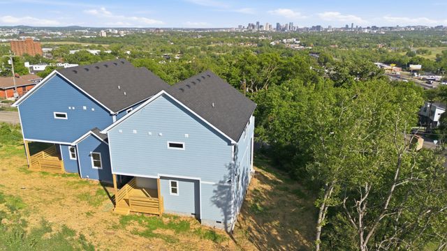 2109C W Summitt Ave, Nashville, TN 37218