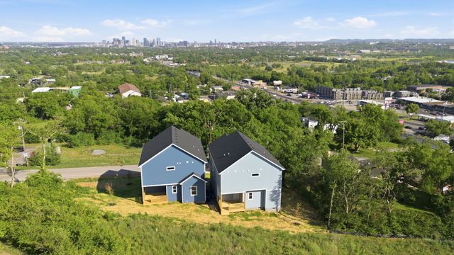 2109C W Summitt Ave, Nashville, TN 37218