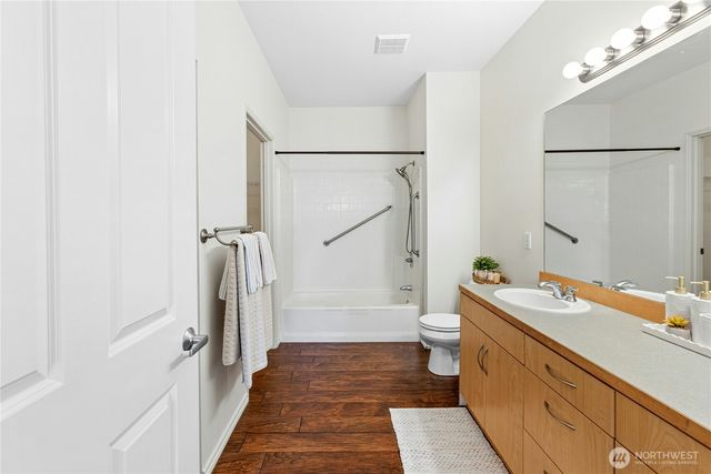 529 241st Lane SE, Sammamish, WA 98074