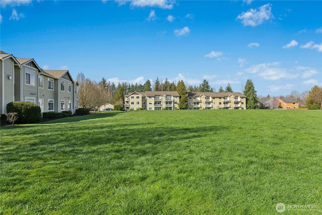 529 241st Lane SE, Sammamish, WA 98074