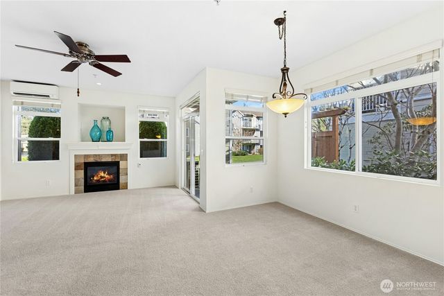 529 241st Lane SE, Sammamish, WA 98074