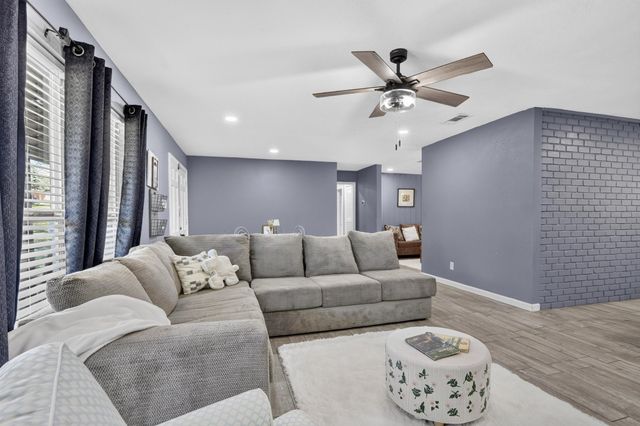 8117 Rush Street, Benbrook, TX 76116