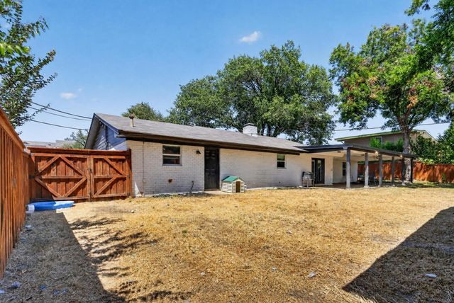 8117 Rush Street, Benbrook, TX 76116